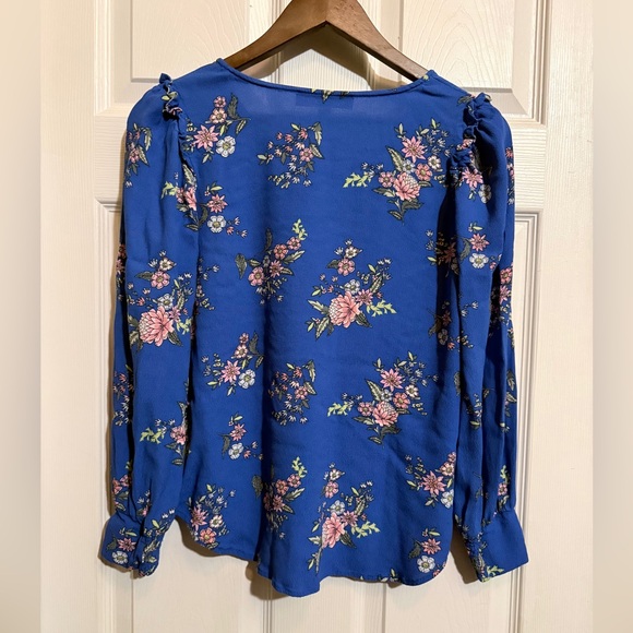 LOFT Blue Floral Blouse - Picture 2 of 7